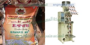 ماكينة تعبئة ردة قمح أرز حبوب السمسم رأسي أتوماتيك في أكياس ذات لحام خلفي سنتر سيلنج