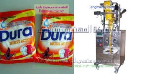 ماكينة تعبئة دقيق ونشأ ومساحيق غسيل ومبيدات زراعية ومواد كيماوية وبن وكاكاو